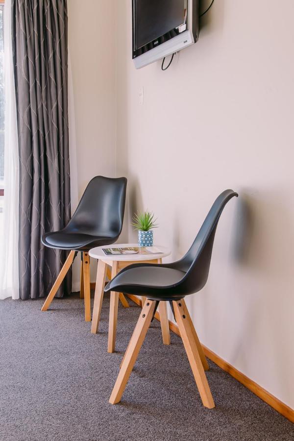 Flaxbourne Motels Ward Екстериор снимка