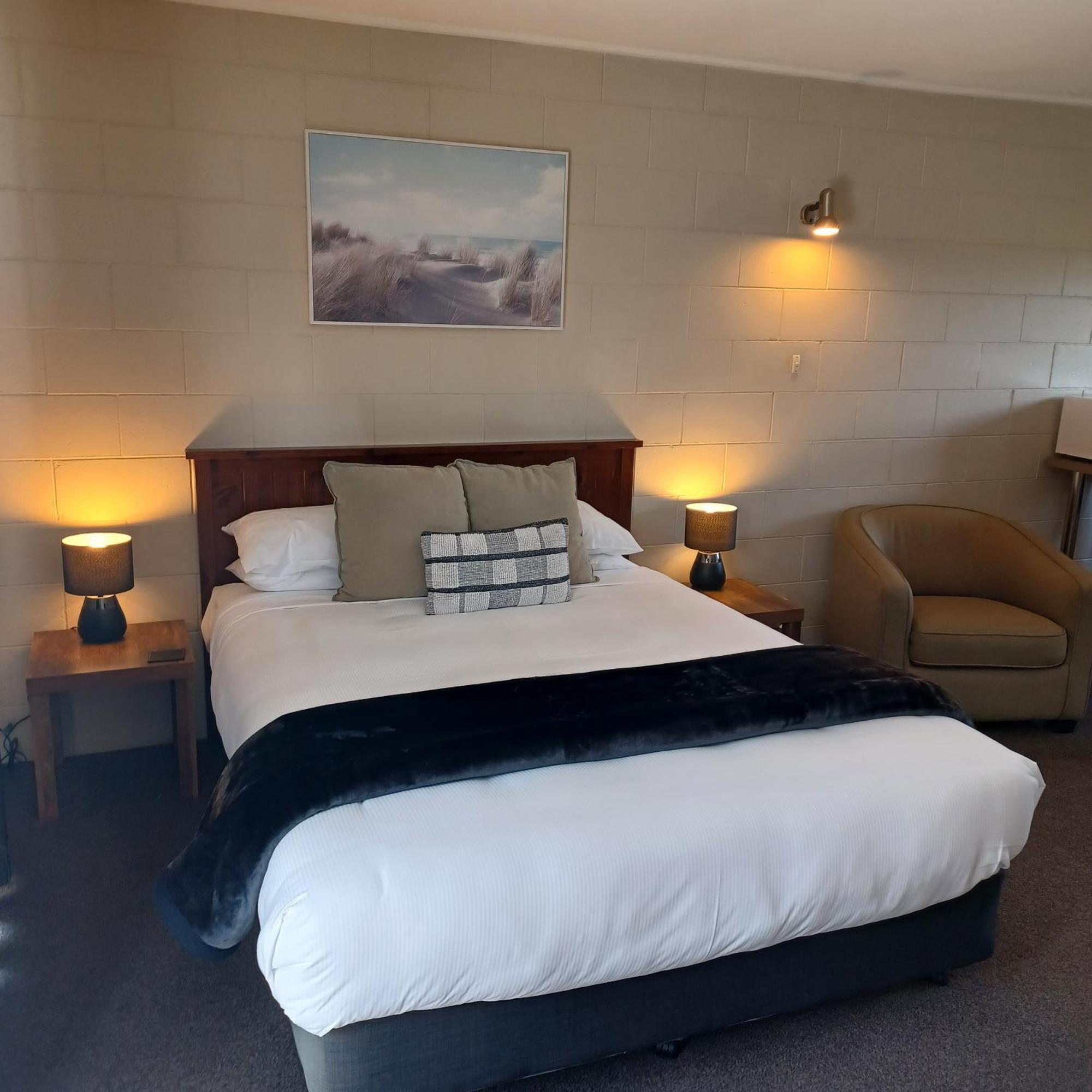 Flaxbourne Motels Ward Екстериор снимка